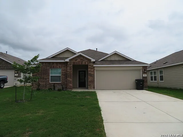 554 Blue Stem Rd — Photo 1
