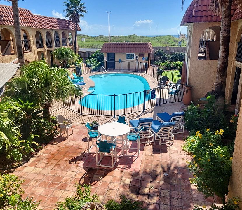 1st image of 14921 Windward Dr