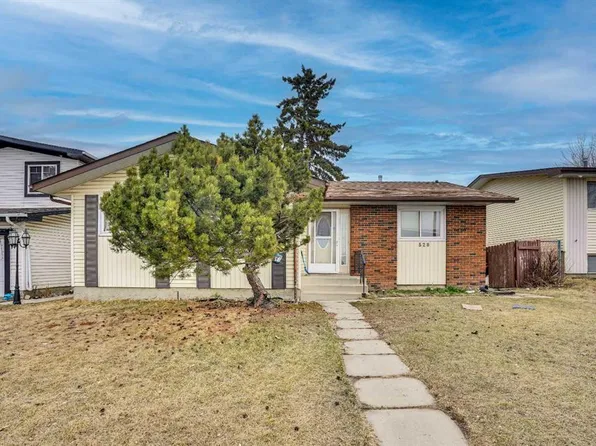528 N Whiteridge Way NE, Calgary, AB T1Y 2Y4