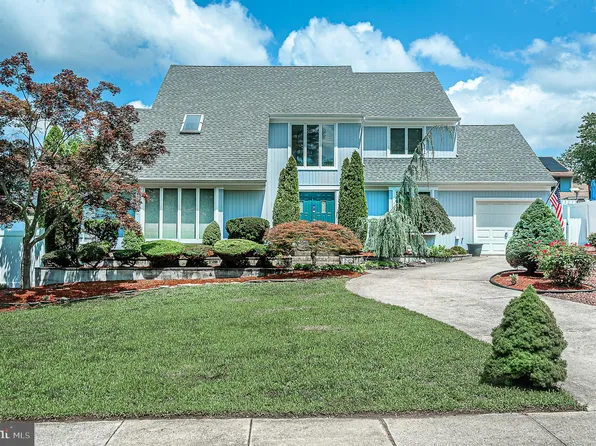 442 Egg Harbor Rd, Turnersville, NJ 08012