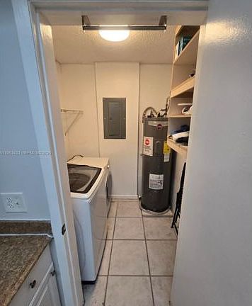 3rd image of 9287 NW 18th St