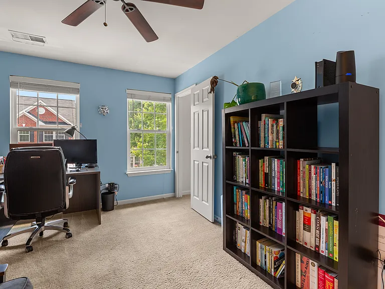 418 Cedar Pines Dr — Photo 28
