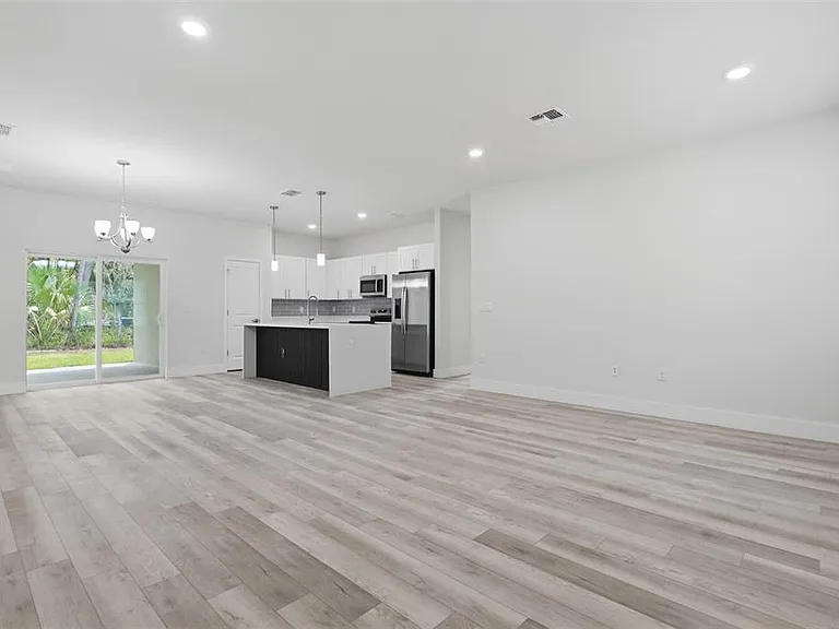 16475 SE 89th Ter — Photo 6