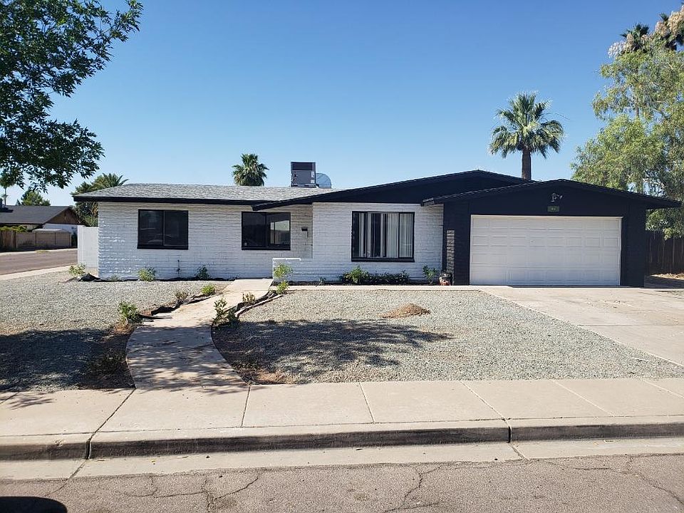1st image of 2445 E Pebble Beach Dr