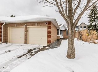 95 Beasley Cres #7, Cambridge, ON N1T1P5