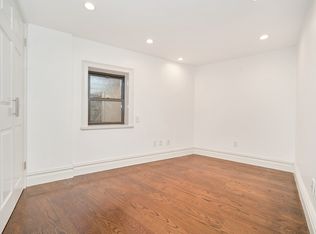 226 W 13th St APT 3R, New York, NY 10011
