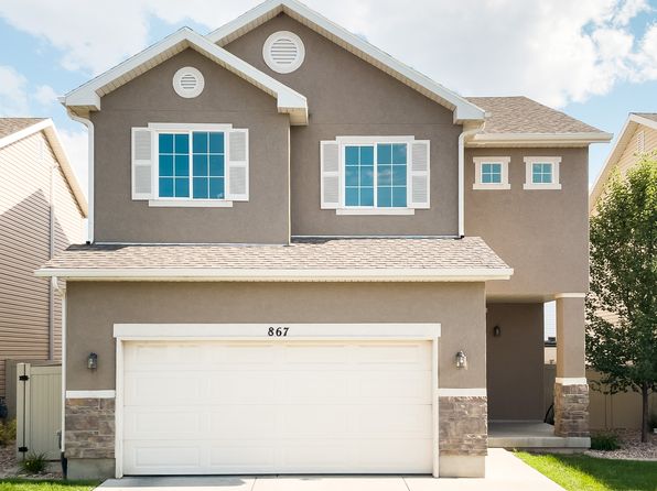 867 W Edinburgh Dr