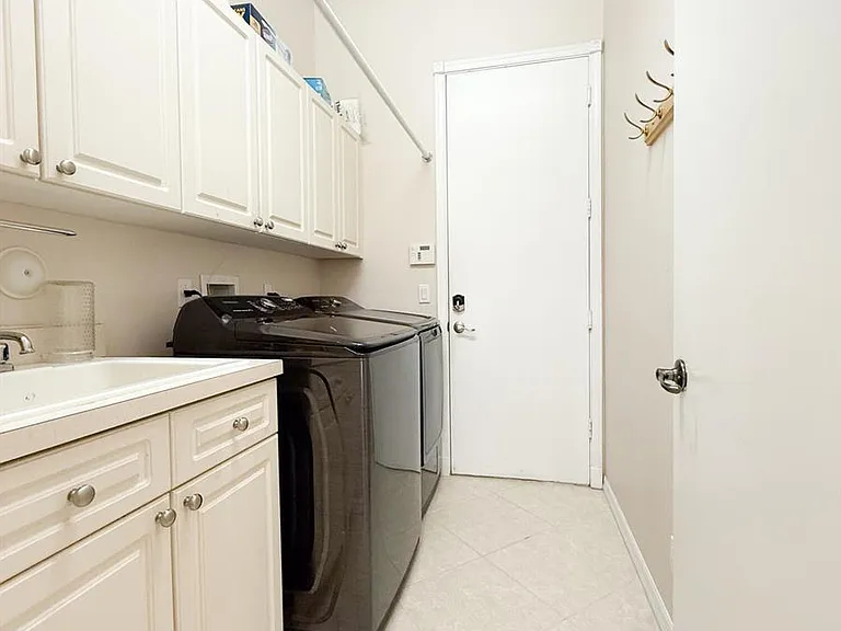 167 Isle Verde Way — Photo 11