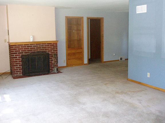 Living Room to Dining Area