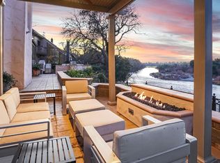 9801 Mira Del Rio Dr, Sacramento, CA 95827