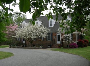 37985 Mohawk Dr, Charlotte Hall, MD 20622