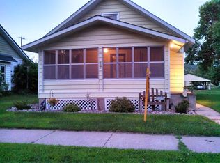 502 S Michigan St, Prairie Du Chien, WI 53821