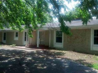 737 Sherwood Dr, Bowling Green, KY 42103