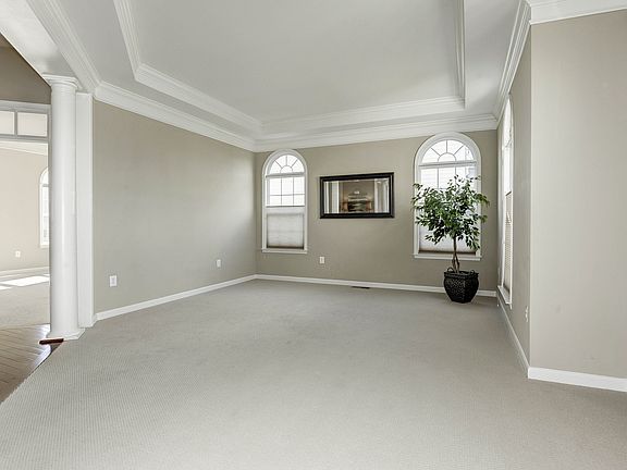 4th image of 24162 Stone Springs Blvd