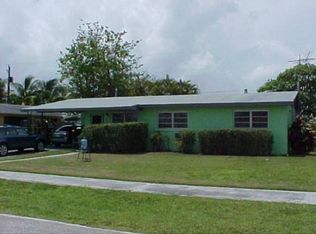 10025 SW 214th St, Cutler Bay, FL 33189