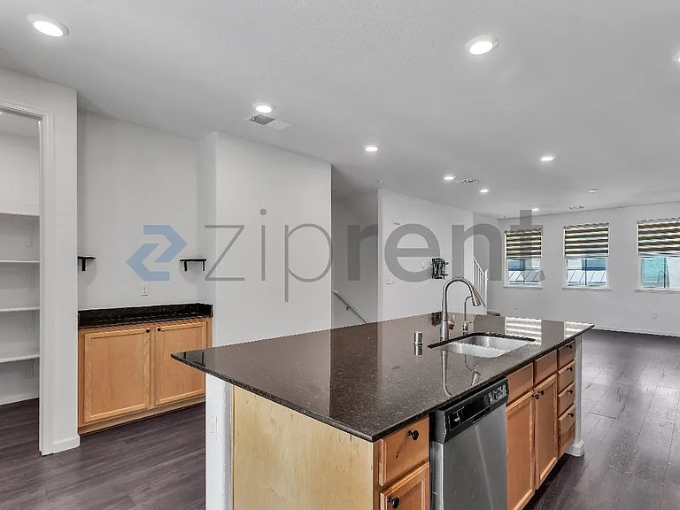 6914 Geyserville St — Photo 20