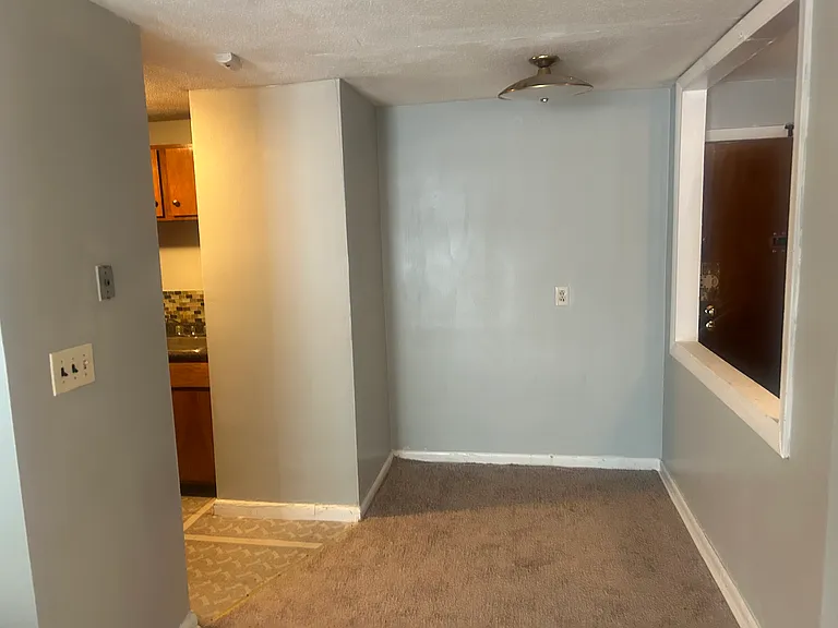 770 Cummins Hwy #20 — Photo 16