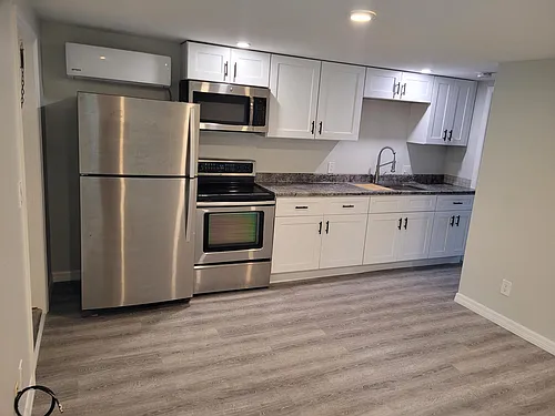 313 Benson St Photo 1