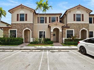 9362 W 33rd Ln, Hialeah, FL 33018
