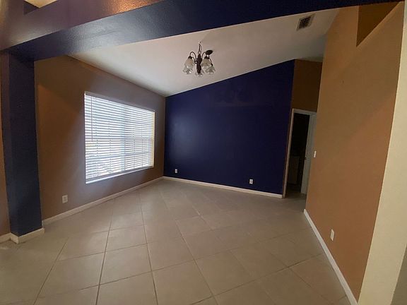 5th image of 2391 SW Santana Ave