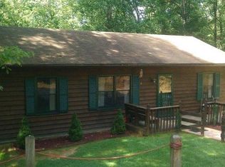 1345 Thrasher Ln, Goodview, VA 24095