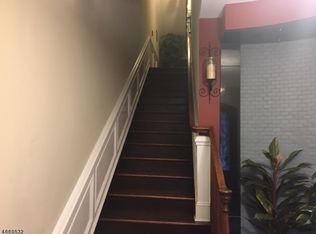 180 19th St, Union City, NJ 07087