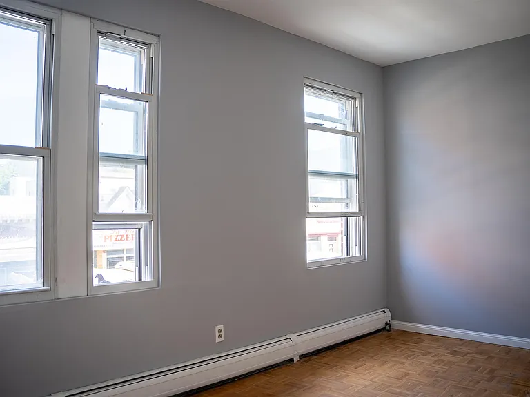 543 W Side Ave #2 — Photo 5
