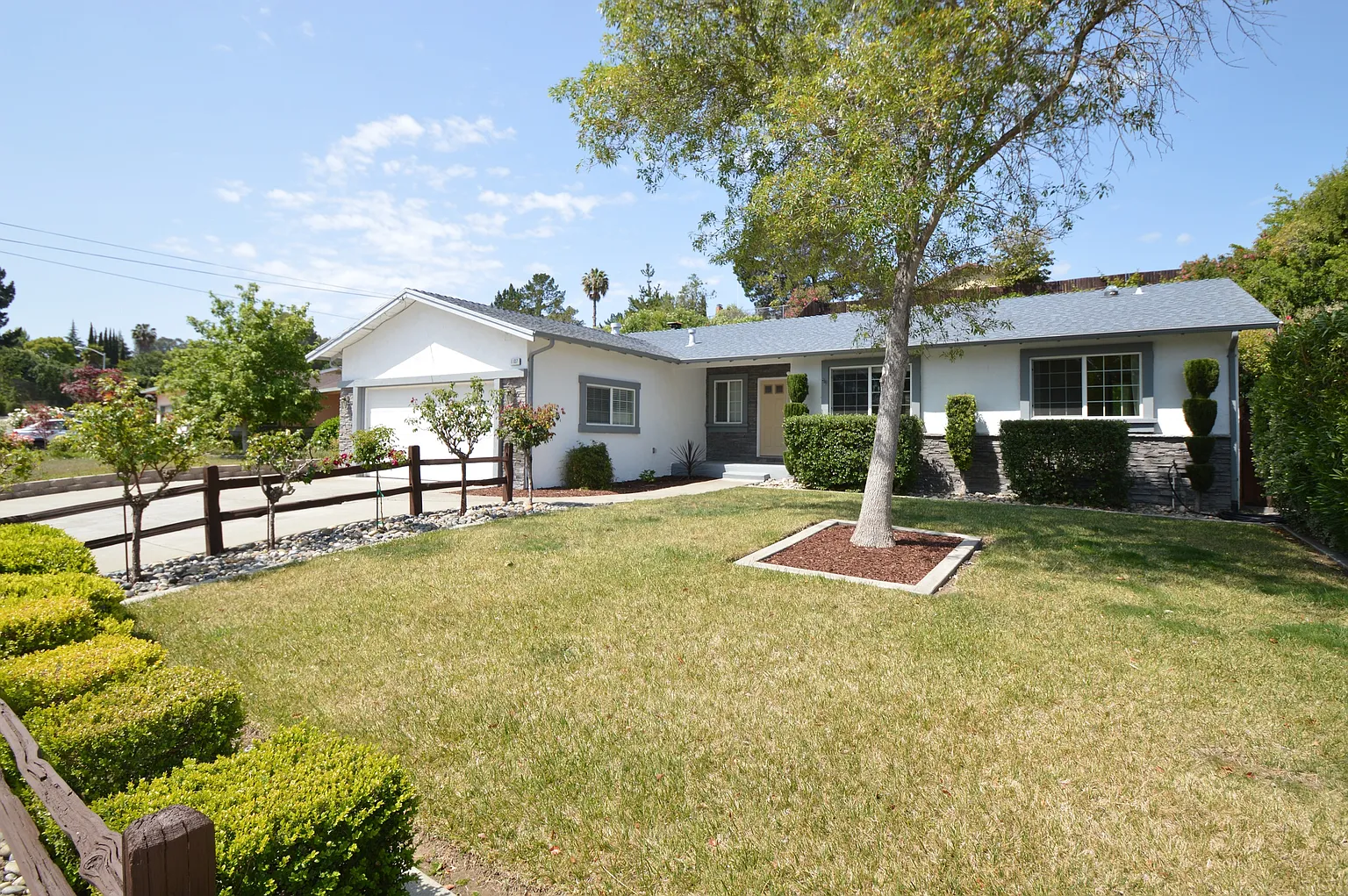 1107 Morello Ave photo 1