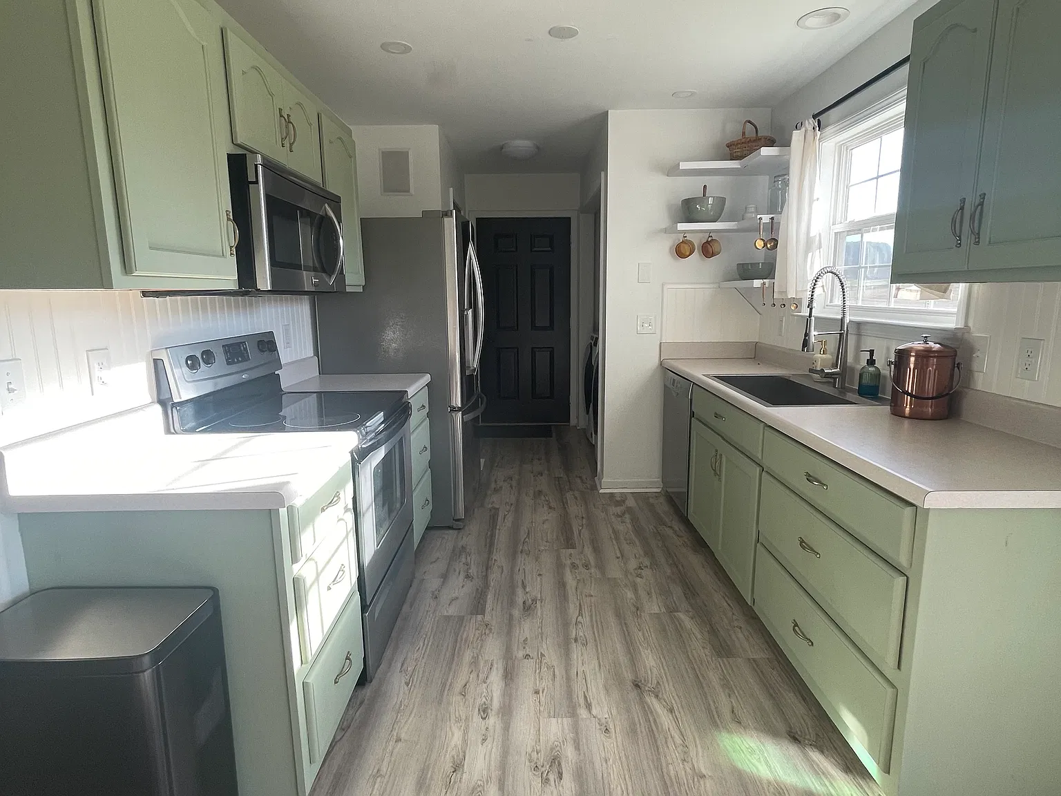 3 bed, 1206 sqft, $2,500 — Photo 4