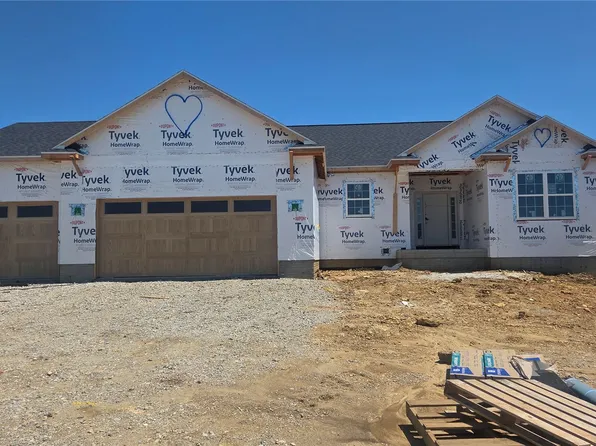 829 Longbow Ct, Marion, IA 52302