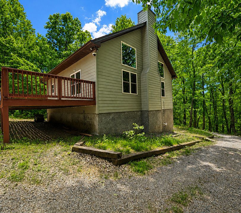 1st image of 21 Rolling Ridge Trl