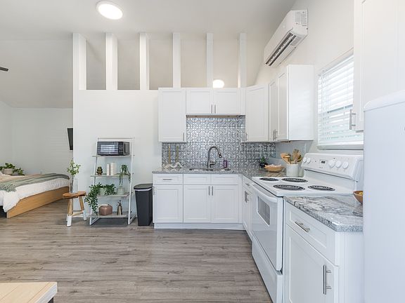 2nd image of 2011 Dartmouth Ave N #1/2