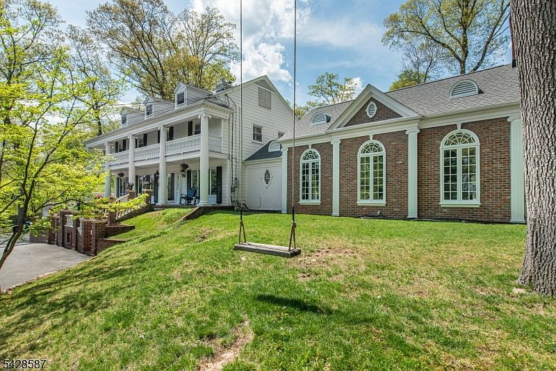 1st image of 45 Junard Dr