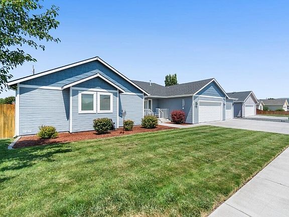 5th image of 5101 Briana Dr