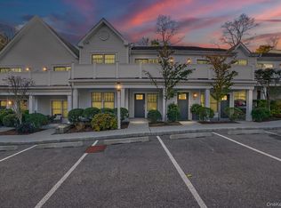 470 Main St #12, Armonk, NY 10504