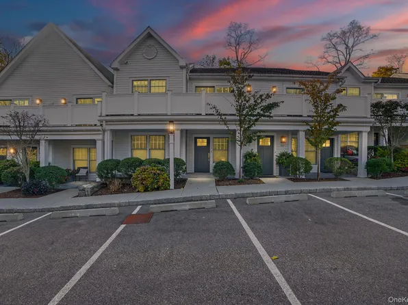 470 Main Street #12, Armonk, NY 10504
