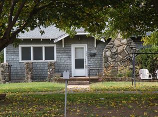 702 Cain St, Quanah, TX 79252