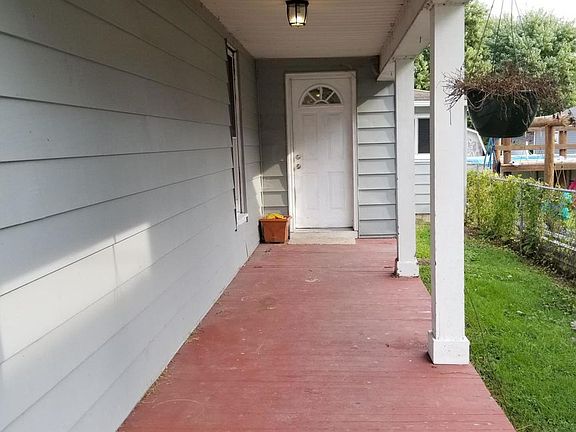 4th image of 56 Gainor Ave
