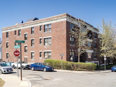 26 Chiswick Rd APT 1, Brighton, MA, 02135