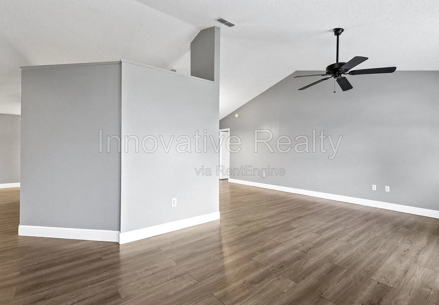 3 bed, 2.0 bath, 1834 sqft, $2,000 — Photo 4