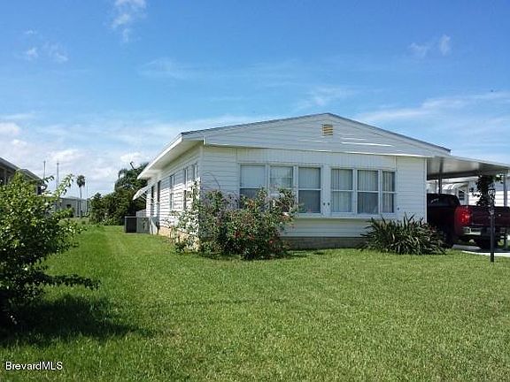 2nd image of 1088 Waterway Dr