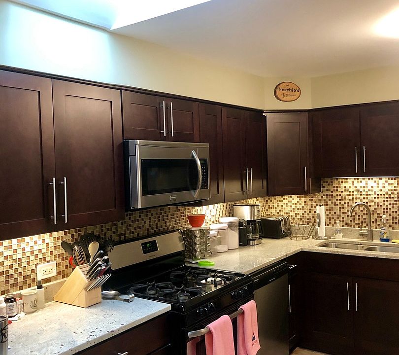 2nd image of 1 N Chestnut Ave APT 5C