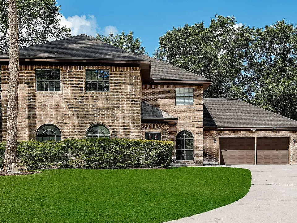 24 Hornsilver Pl