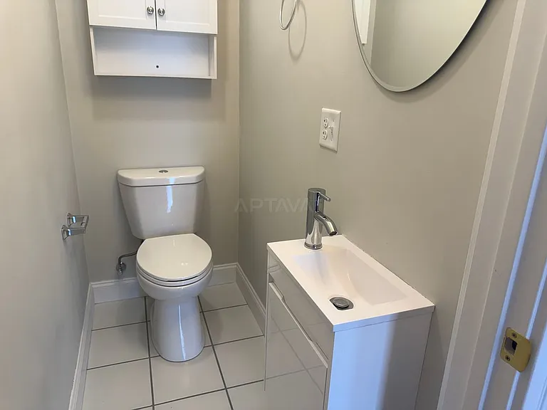 48 Waterhouse St #3 — Photo 7