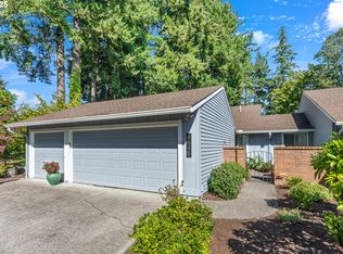 9645 SW Brentwood Pl, Portland, OR