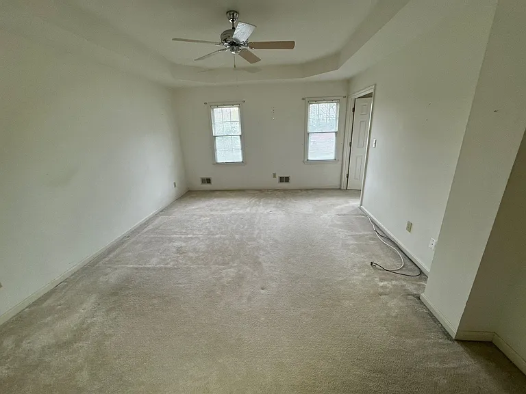10985 Eagles Cove Dr — Photo 32