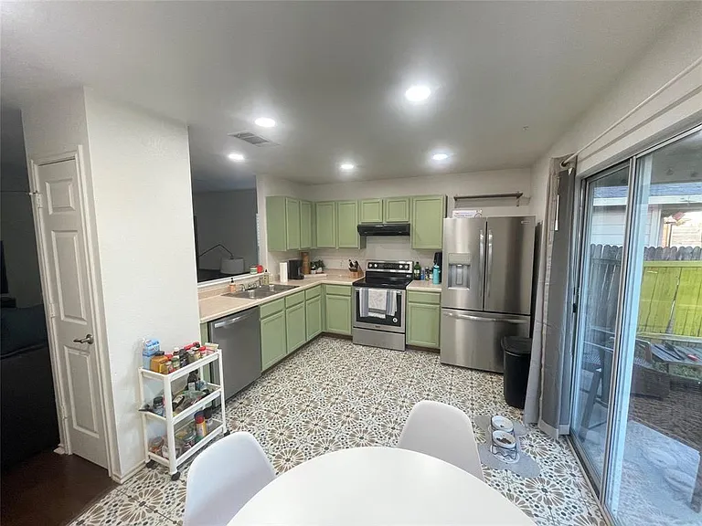 1513 Coriander Dr — Photo 9