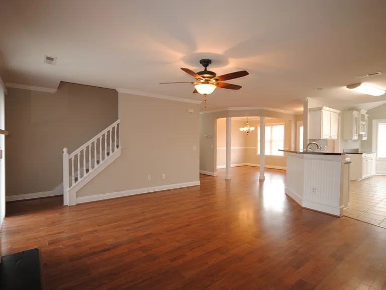 3013 Lagar Ln — Photo 5