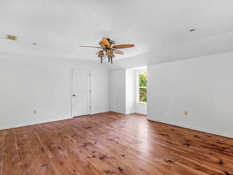232 Morgan Rd — Photo 23