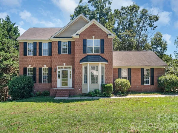 4227 Kiser Woods Dr SW, Concord, NC 28025
